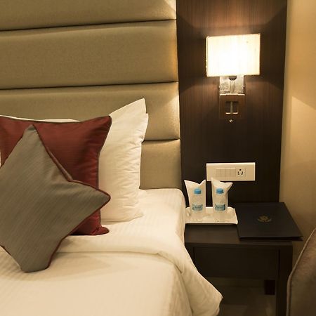 Golden Tulip Saltlake Калькутта Экстерьер фото