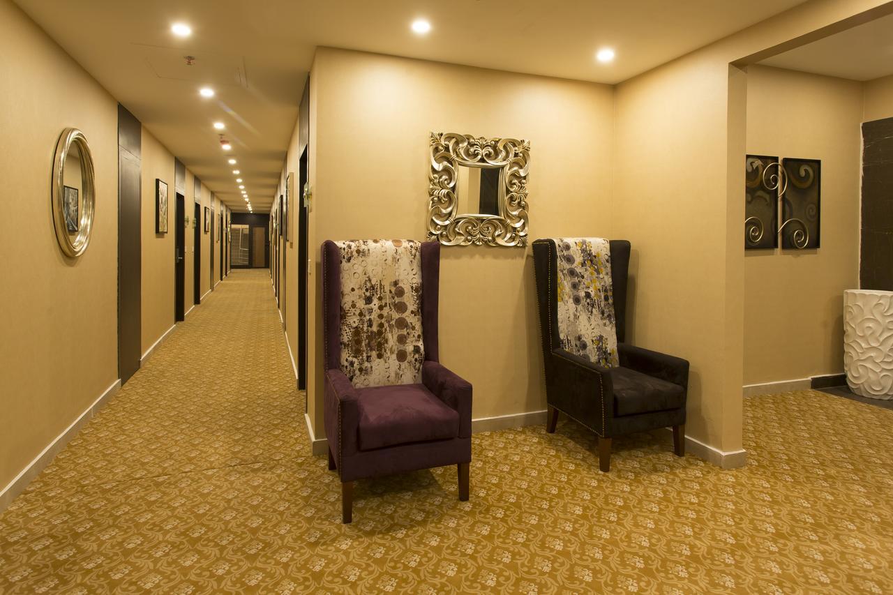 Golden Tulip Saltlake Калькутта Экстерьер фото