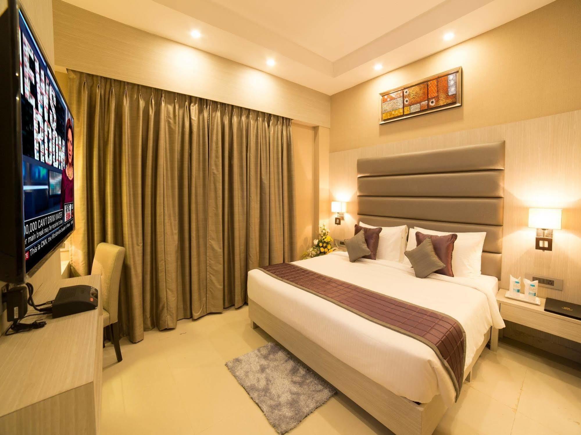Golden Tulip Saltlake Калькутта Экстерьер фото